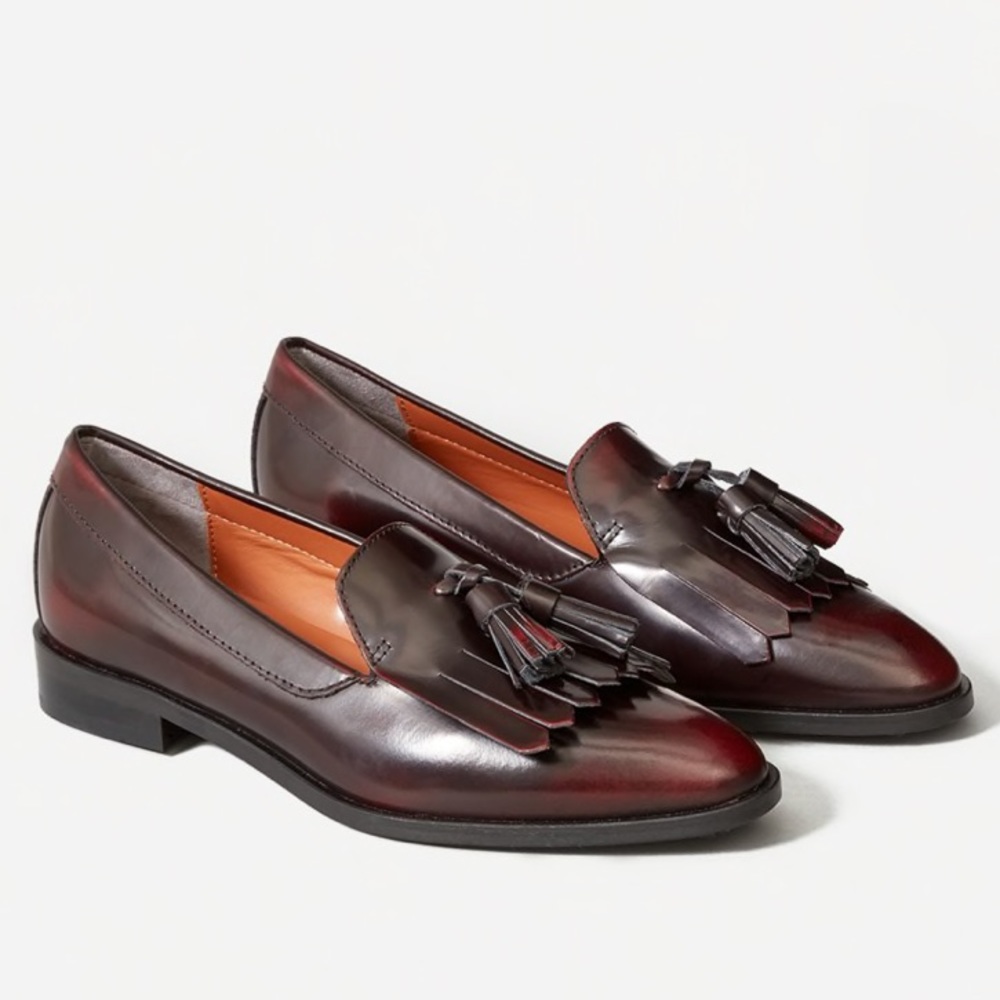 Everlane oxblood tassel modern loafer like new